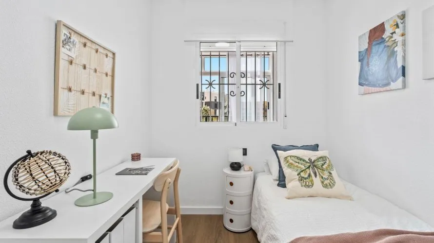 Apartamento de 69m² en Torrevieja, España No. 2502 № 16
