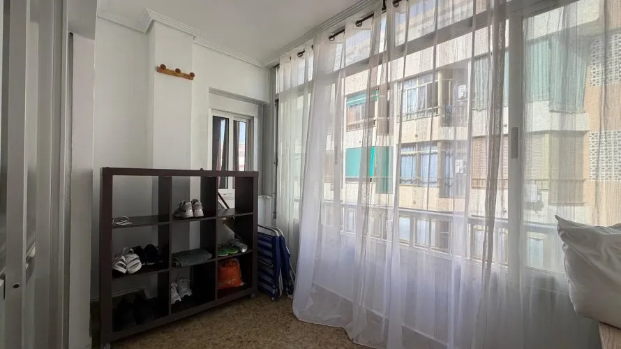 Apartamento de 2 dormitorios en Torrevieja, España No. 2476 № 7