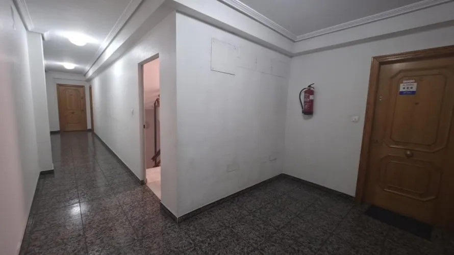 Apartamento de 3 dormitorios en Torrevieja, España No. 2446 № 5