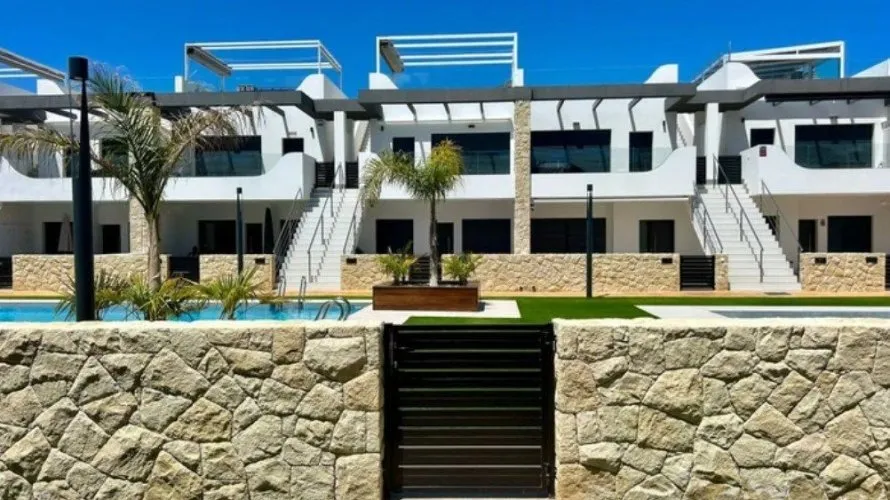 Apartamento de en Torrevieja, España No. 2438 № 7