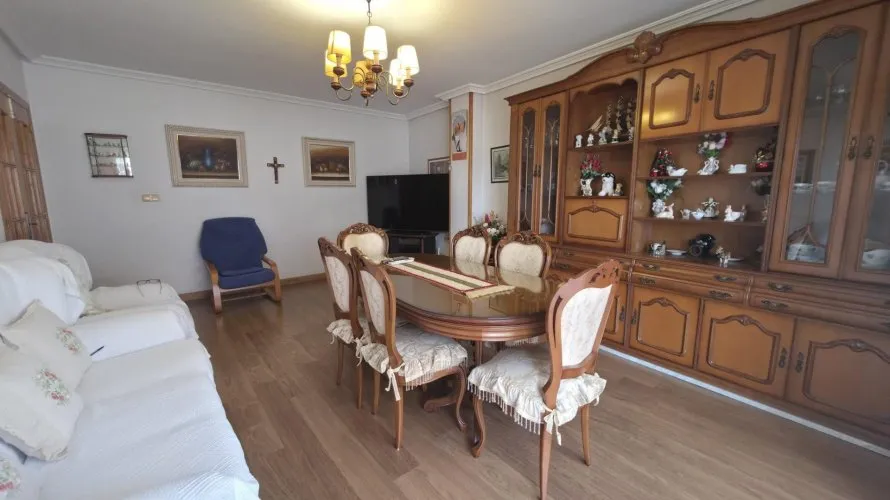 Apartamento de 3 dormitorios en Torrevieja, España No. 2446 № 8
