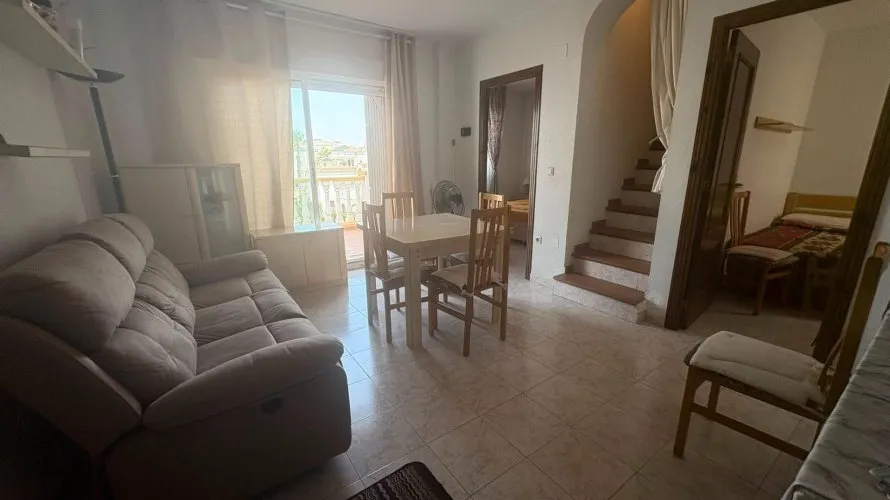 Apartamento de 1 dormitorio en Torrevieja, España No. 2515 № 1