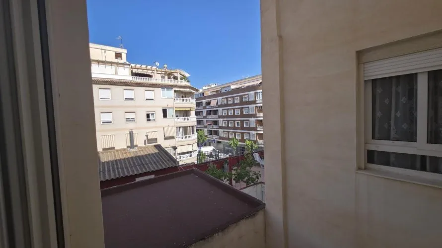 Apartamento de 3 dormitorios en Torrevieja, España No. 2446 № 27