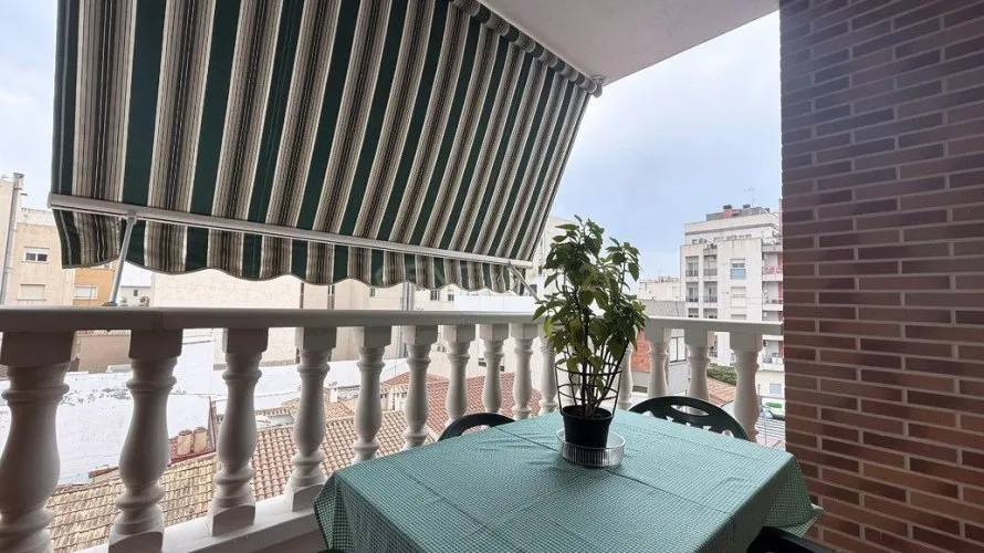 Apartamento de 3 dormitorios en Torrevieja, España No. 2514 № 2