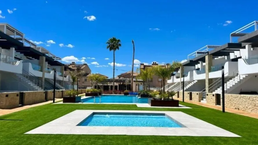 Apartamento de en Torrevieja, España No. 2438 № 3