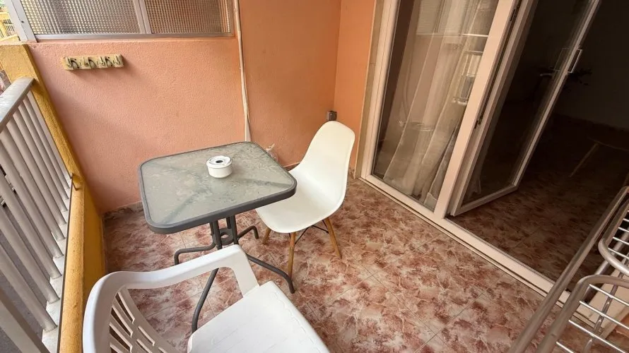 Apartamento de 1 dormitorio en Torrevieja, España No. 2512 № 16