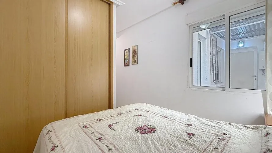 Apartamento de 1 dormitorio en Torrevieja, España No. 2493 № 7