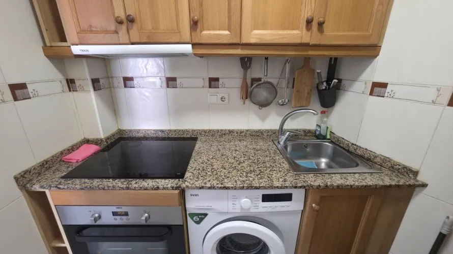 Apartamento de 1 dormitorio en Torrevieja, España No. 2447 № 14