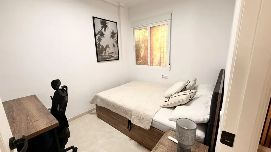 Apartamento de 1 dormitorio en Torrevieja, España No. 2498 № 10