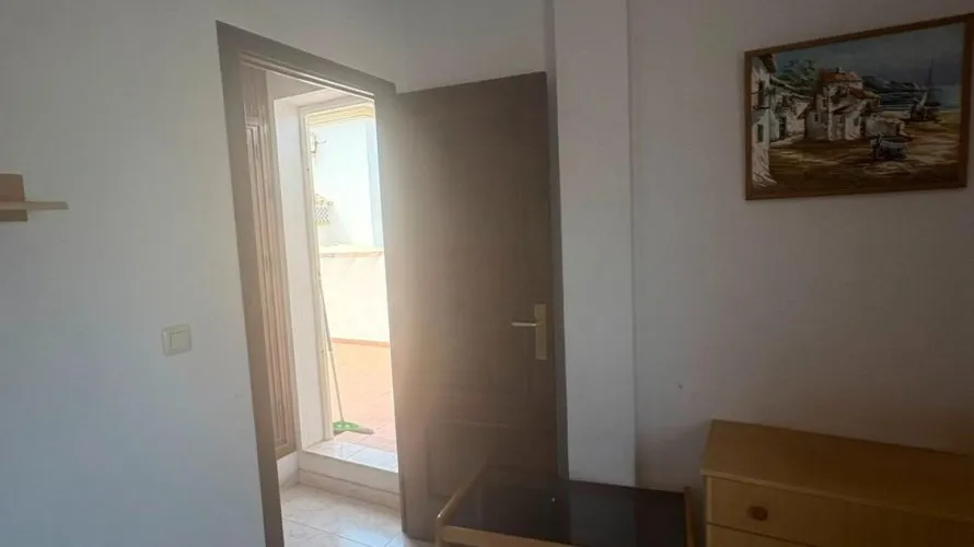Apartamento de 1 dormitorio en Torrevieja, España No. 2515 № 7