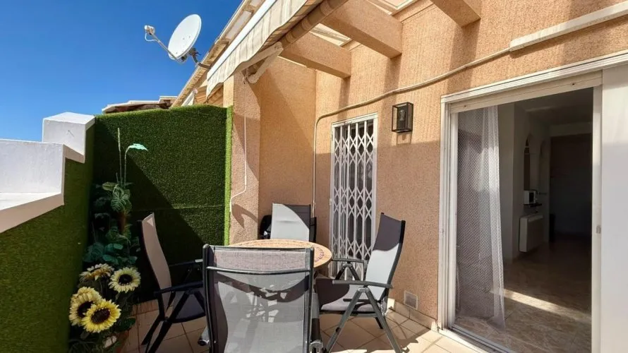 Ático de 3 dormitorios en Torrevieja, España No. 2677 № 10