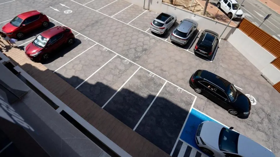 Apartamento de 2 dormitorios en Guardamar del Segura, España No. 2629 № 7