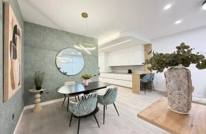 Apartamento de 2 dormitorios en Torrevieja, España No. 2652