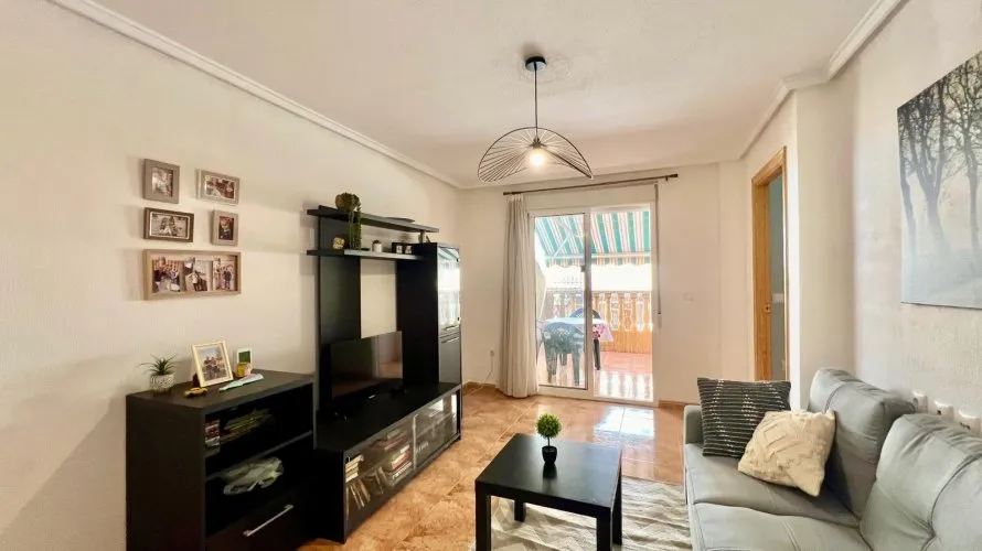 Apartamento de 1 dormitorio en Torrevieja, España No. 2631 № 26