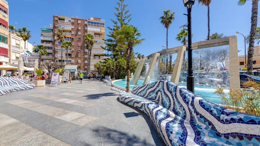 Apartamento de 26m² en Torrevieja, España No. 2582 № 1