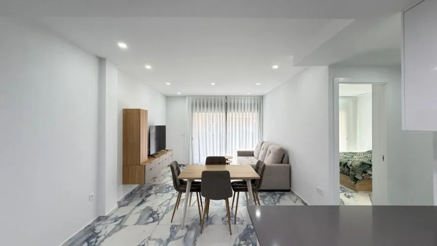 Apartamento de 3 dormitorios en Torrevieja, España No. 2678 № 3