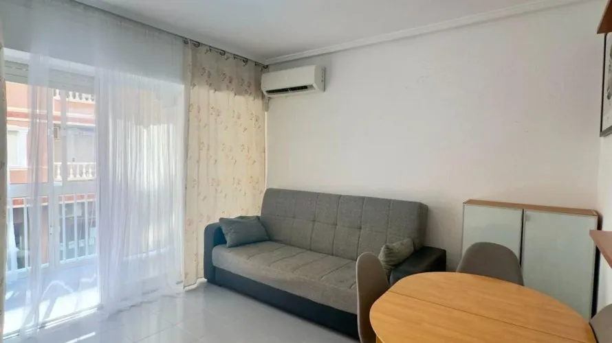 Apartamento de 1 dormitorio en Torrevieja, España No. 2608 № 20