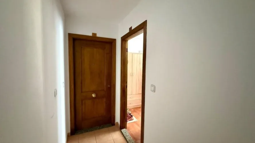 Apartamento de 1 dormitorio en Torrevieja, España No. 2691 № 4