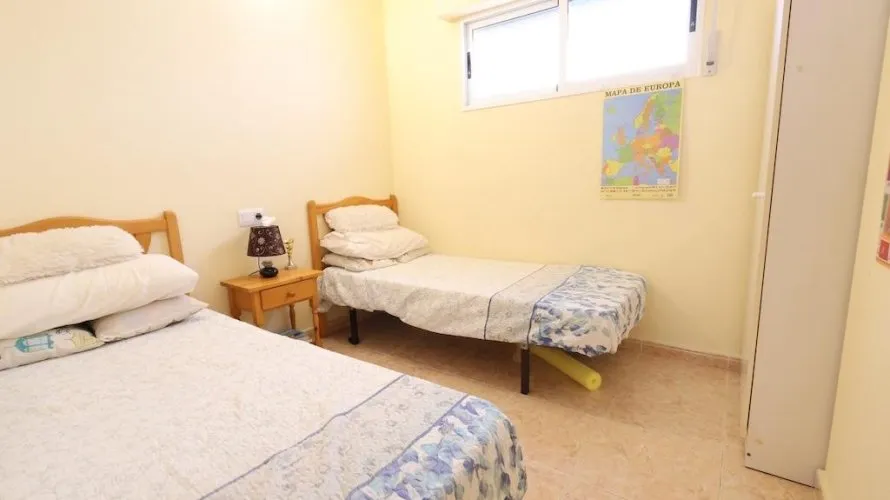 Apartamento de 2 dormitorios en Torrevieja, España No. 2603 № 4