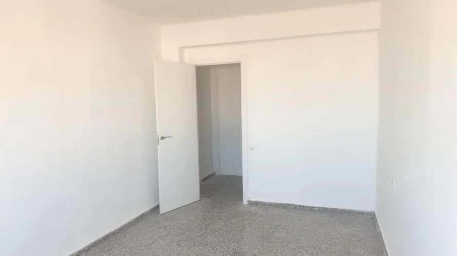 Apartamento de 2 dormitorios en Puerto De Sagunto, España No. 2616 № 7