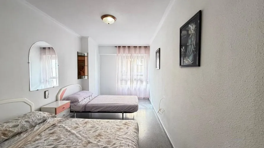 Apartamento de 2 dormitorios en Torrevieja, España No. 2624 № 20