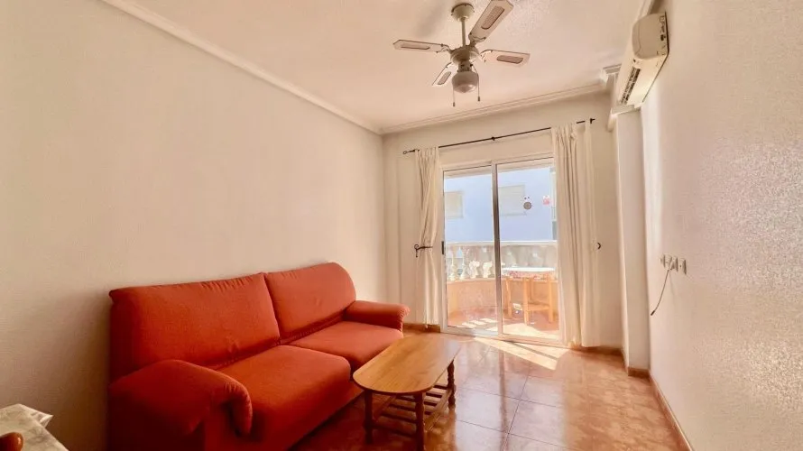 Apartamento de 1 dormitorio en Torrevieja, España No. 2617 № 25