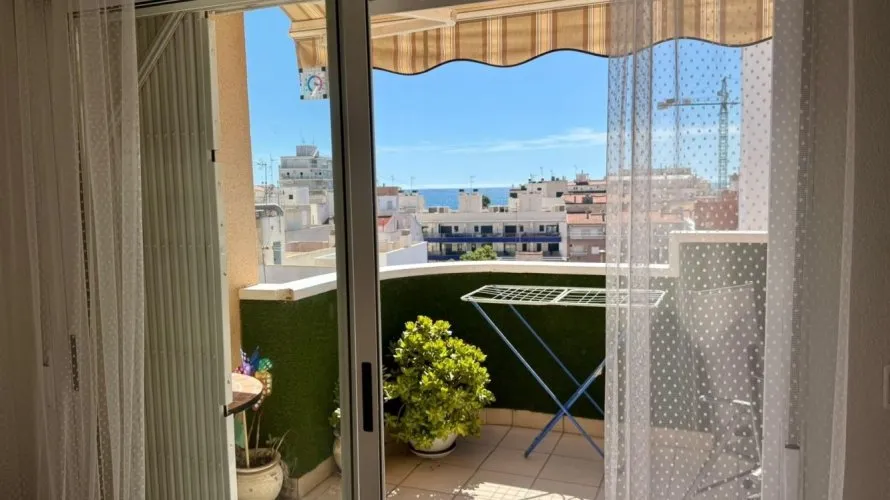 Ático de 3 dormitorios en Torrevieja, España No. 2677 № 20