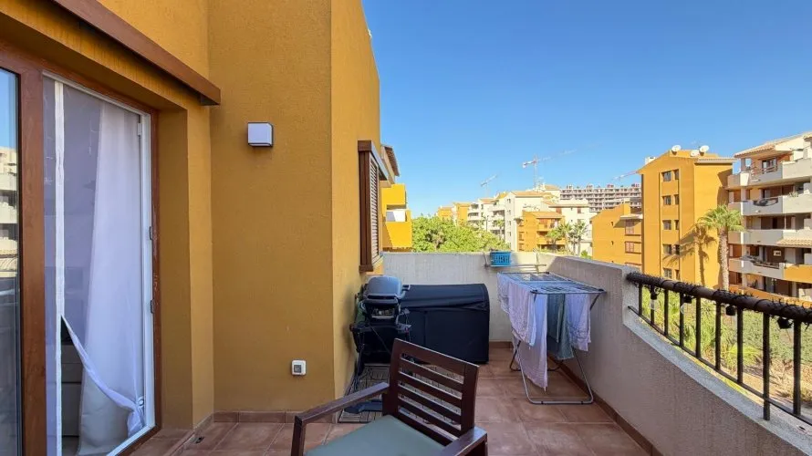 Apartamento de 3 dormitorios en Torrevieja, España No. 2623 № 8