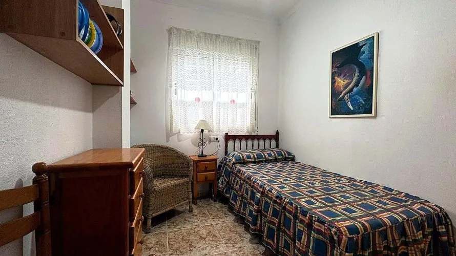 Apartamento de 1 dormitorio en Torrevieja, España No. 2586 № 11