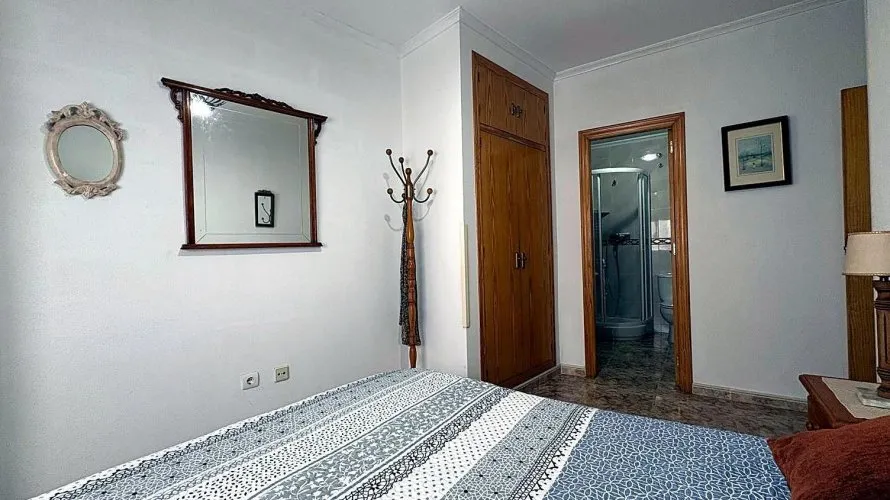 Apartamento de 1 dormitorio en Torrevieja, España No. 2586 № 10