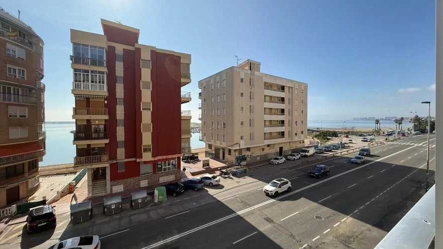 Apartamento de 3 dormitorios en Torrevieja, España No. 2527 № 27