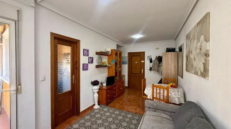 Apartamento de 1 dormitorio en Torrevieja, España No. 2691 № 21