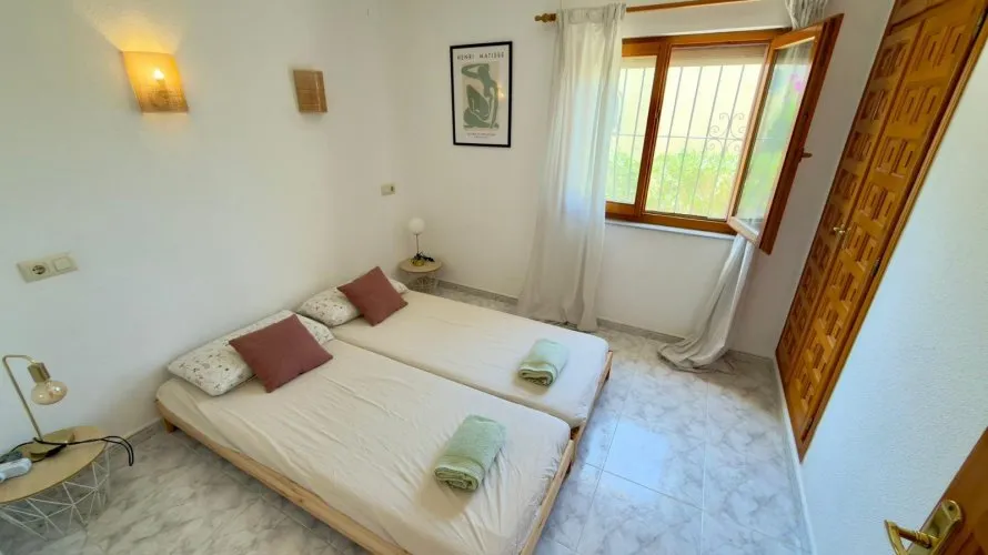 Apartamento de 2 dormitorios en Benitachell, España No. 2567 № 3