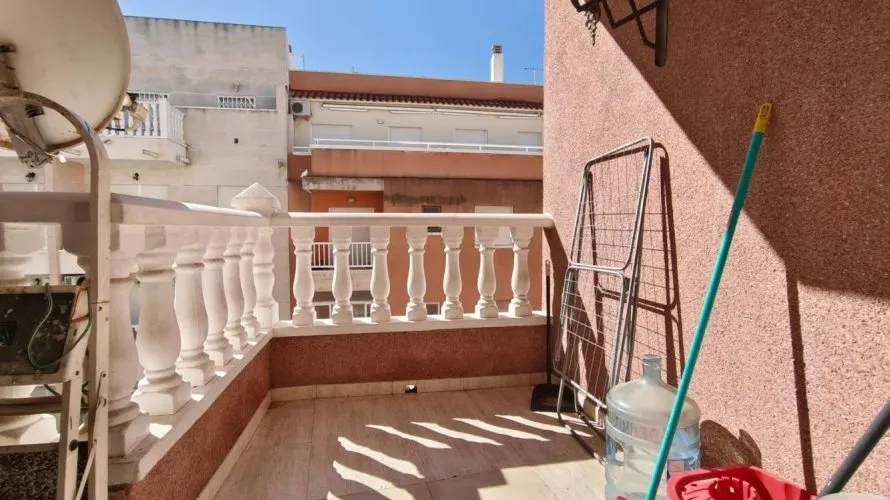 Apartamento de 3 dormitorios en Torrevieja, España No. 2694 № 7