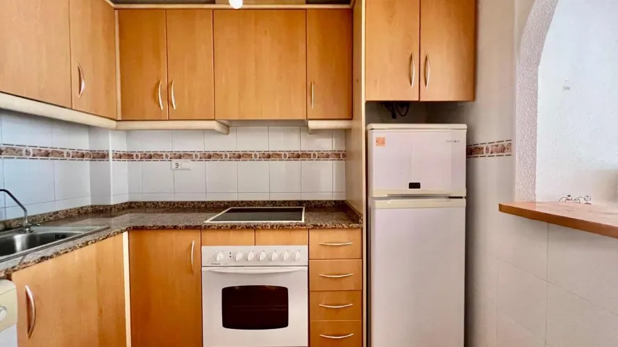 Apartamento de 1 dormitorio en Torrevieja, España No. 2617 № 13