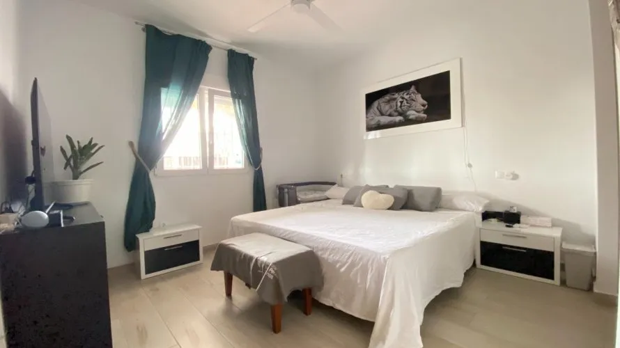 Apartamento de 3 dormitorios en Torrevieja, España No. 2577 № 13