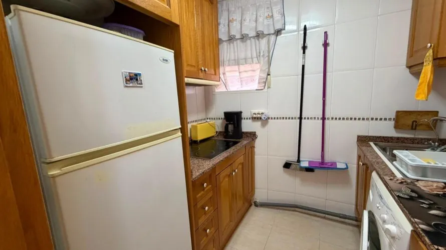 Apartamento de 1 dormitorio en Torrevieja, España No. 2647 № 14
