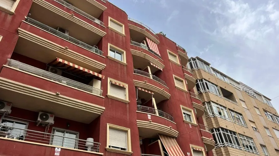 Apartamento de 2 dormitorios en Torrevieja, España No. 2587 № 14