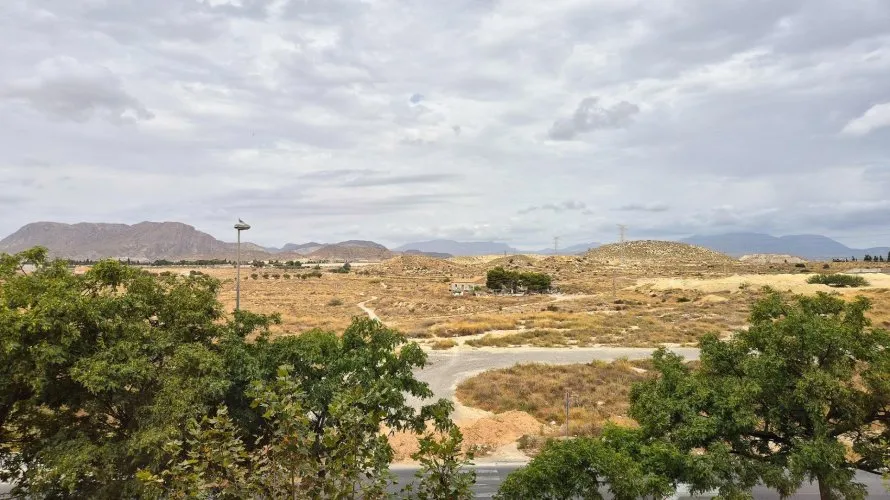 Apartamento de 1 dormitorio en Alicante, España No. 2569 № 12