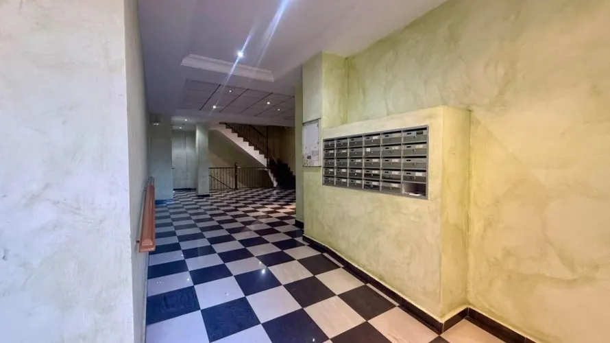 Apartamento de 1 dormitorio en Torrevieja, España No. 2691 № 2