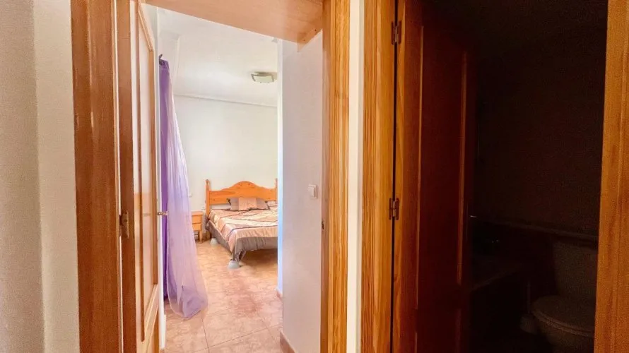 Apartamento de 1 dormitorio en Torrevieja, España No. 2617 № 11