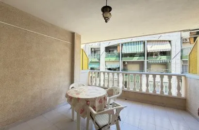Apartamento de 1 dormitorio en Torrevieja, España No. 2670