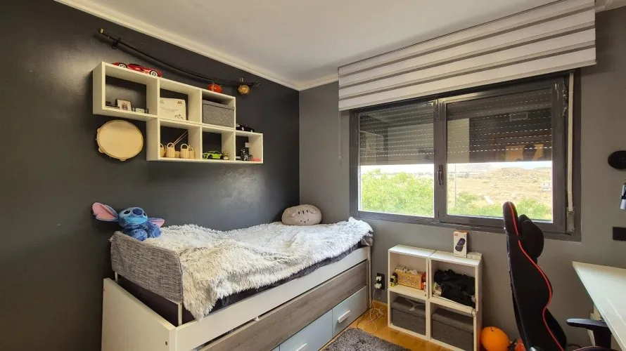 Apartamento de 1 dormitorio en Alicante, España No. 2569 № 6