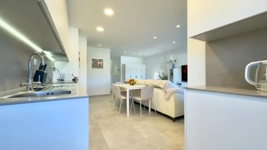 Apartamento de 3 dormitorios en Villajoyosa, España No. 2646 № 22