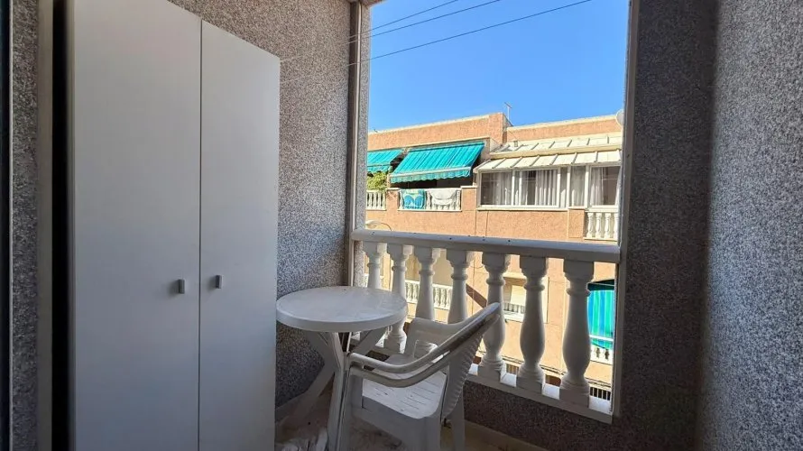 Apartamento de 2 dormitorios en Torrevieja, España No. 2627 № 20
