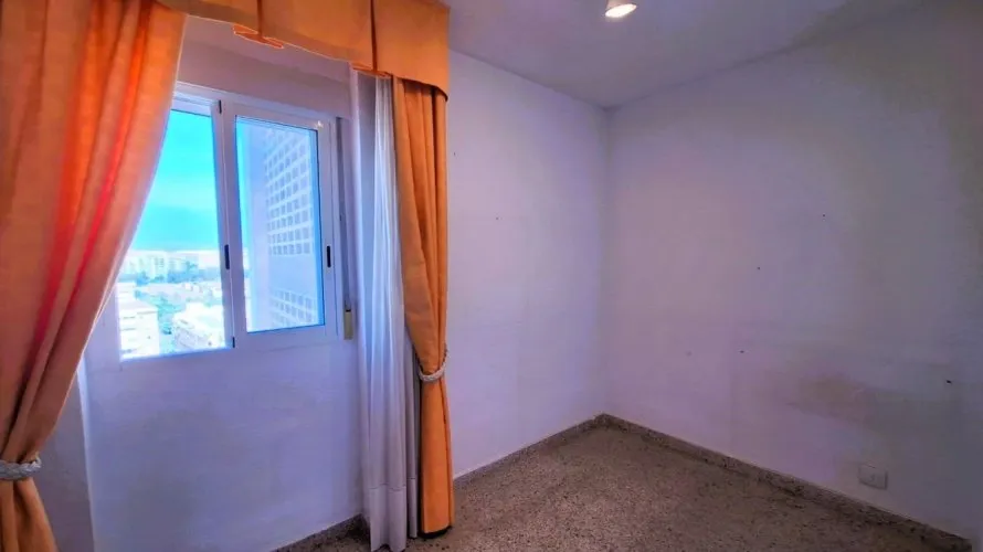 Apartamento de 1 dormitorio en Alicante, España No. 2792 № 20