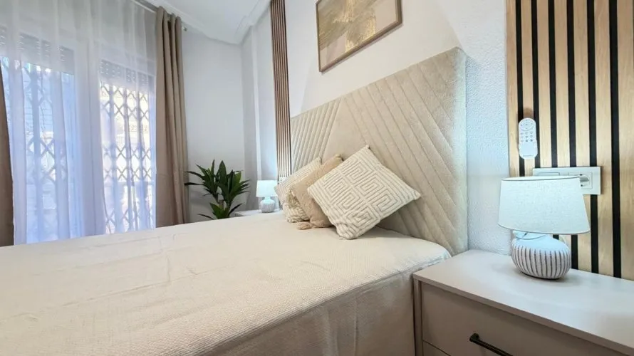 Apartamento de 1 dormitorio en Torrevieja, España No. 2782 № 13