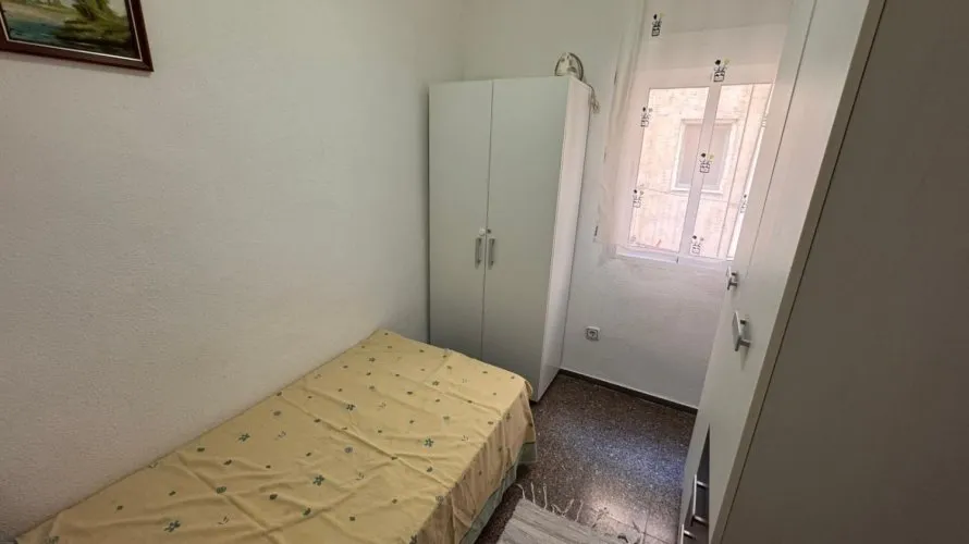 Apartamento de 3 dormitorios en Alicante, España No. 2768 № 16