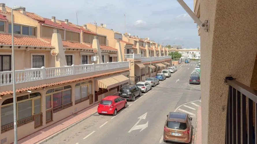 Apartamento de 1 dormitorio en Torrevieja, España No. 2824 № 19