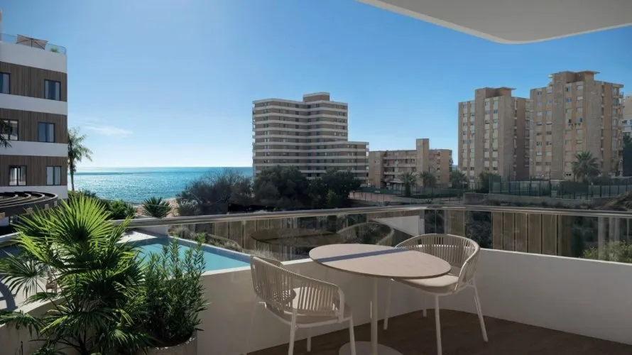 Ático de 3 dormitorios en El Campello, España No. 2745 № 2